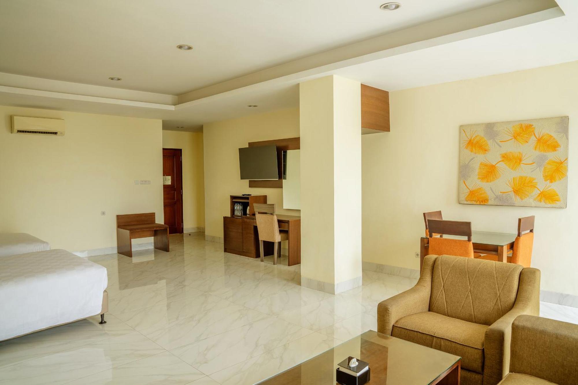 Hotel Alia Cikini Jakarta Exterior photo